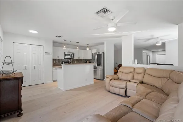 $345,000 | 324 Southeast Bloxham Way, Stuart, FL 34997