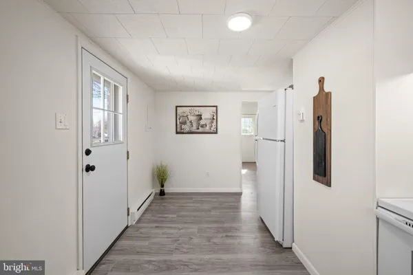 $1,400 | 75 South Washington Drive, Pennsville, NJ 08070