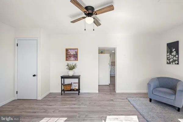 $1,400 | 75 South Washington Drive, Pennsville, NJ 08070