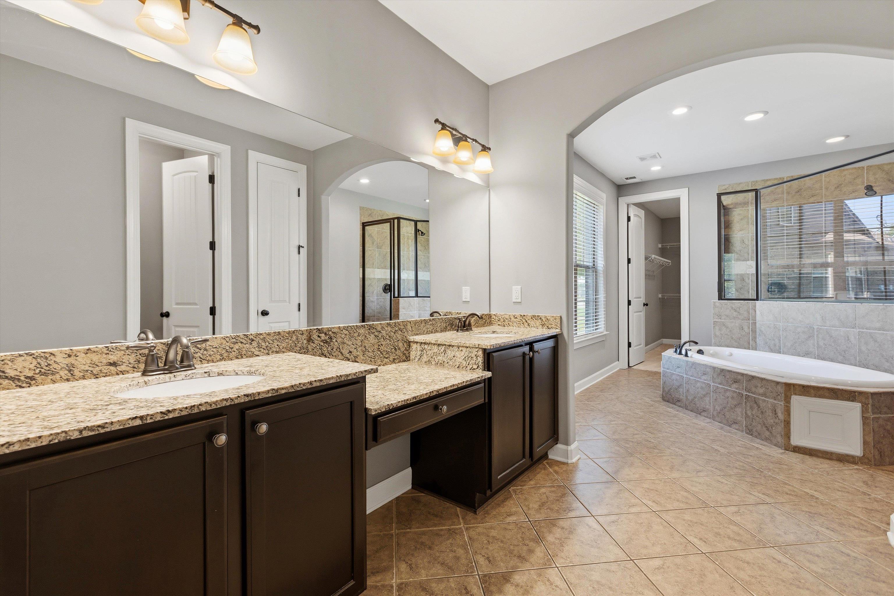 141 Lower Fields Lane Collierville, TN 38017 - Photo 15 of 29 Separate tub and shower