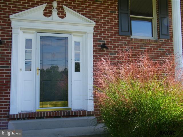 4271 Schoolhouse Road Dover, PA 17315 - Photo 23 of 32 Gallery Image 23