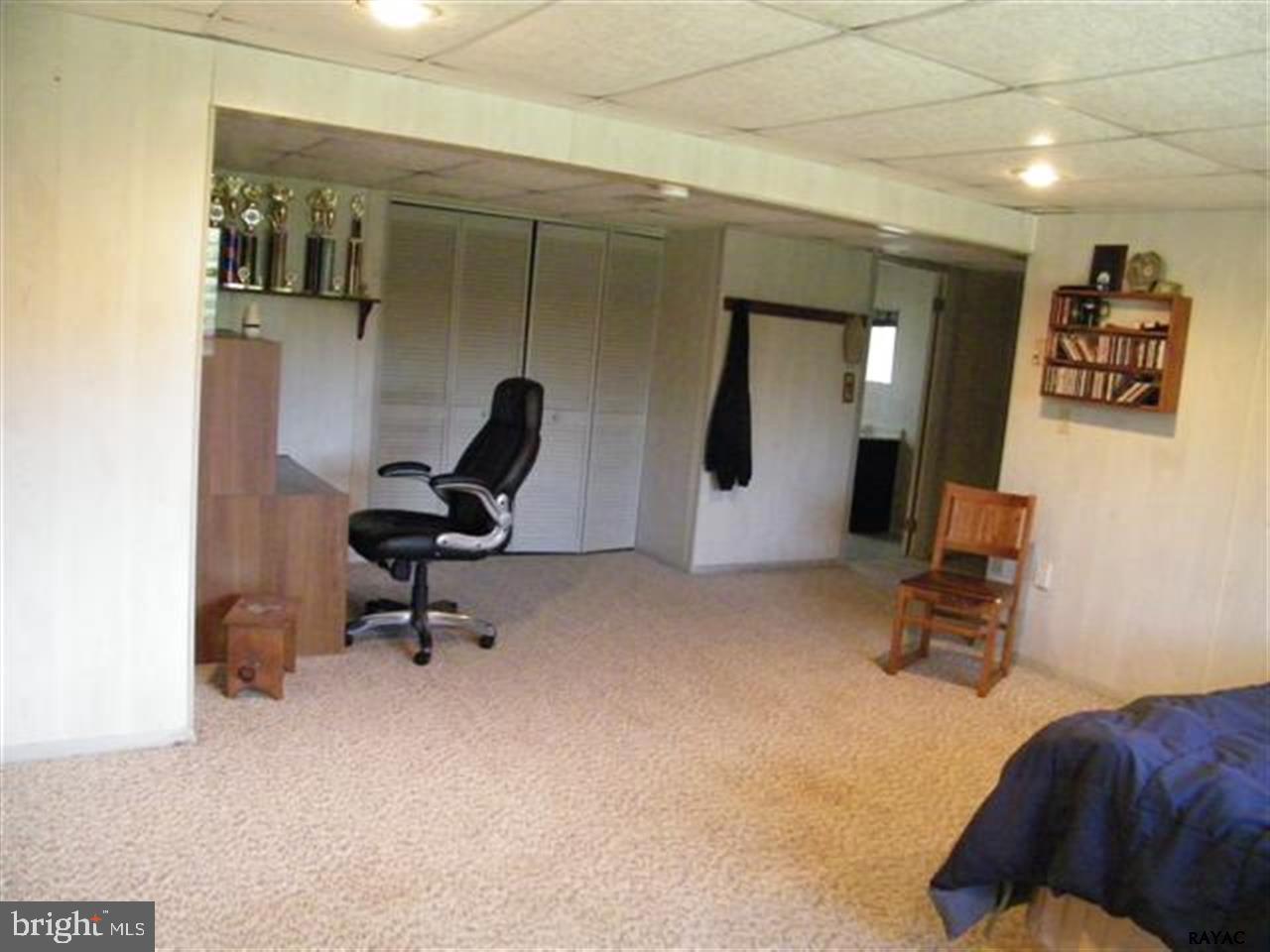 4271 Schoolhouse Road Dover, PA 17315 - Photo 7 of 32 Gallery Image 7
