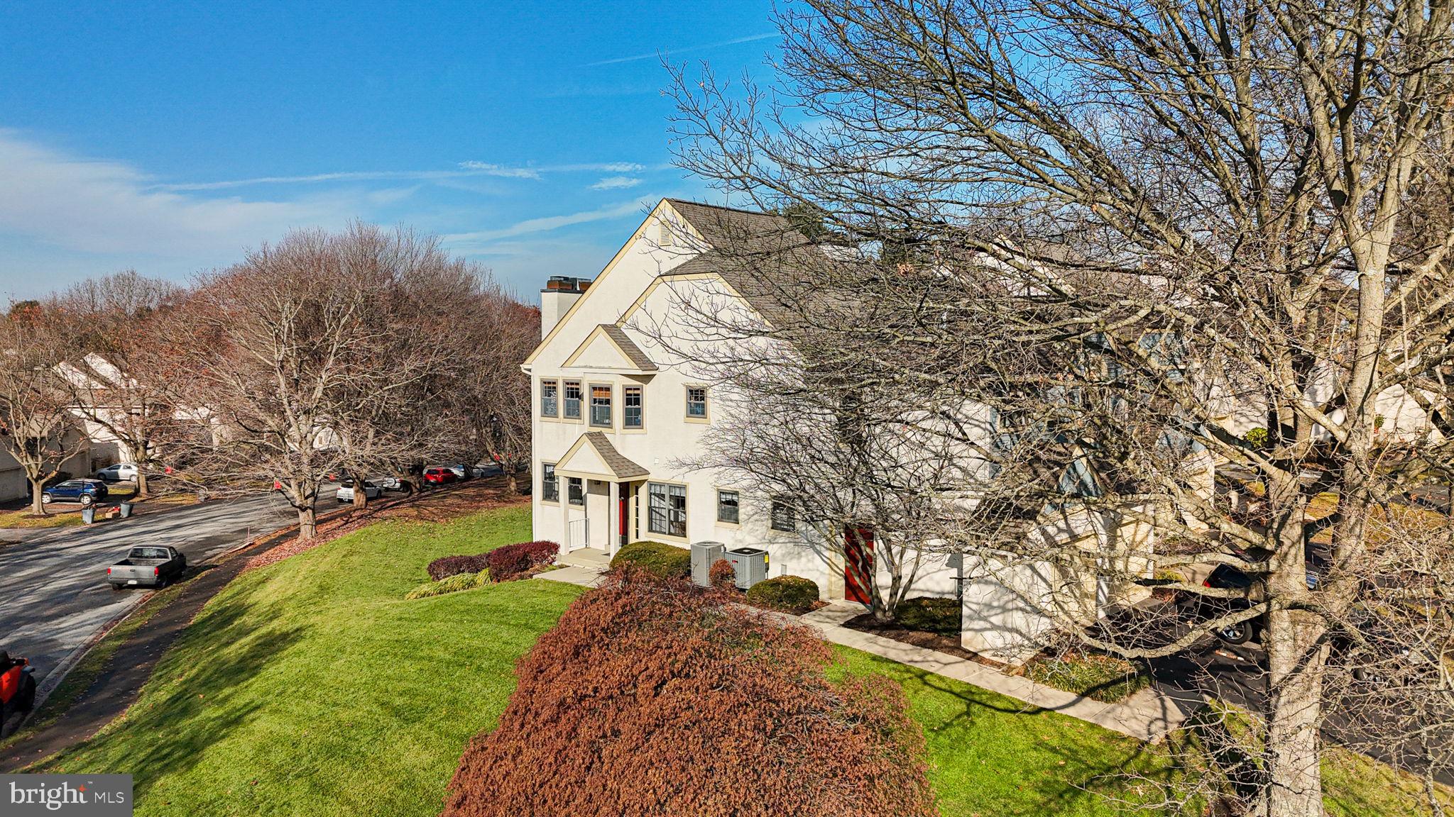 202 Yorkminster Road West Chester, PA 19382 - Photo 3 of 25 Gallery Image 3