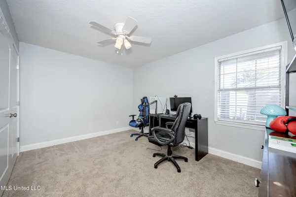 $384,999 | 10415 Pin Oak Drive, Biloxi, MS 39532