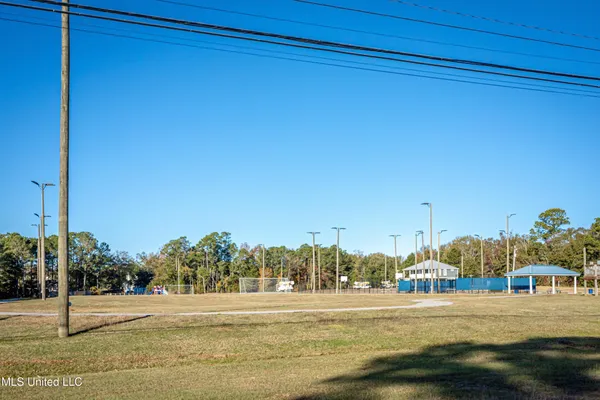 $384,999 | 10415 Pin Oak Drive, Biloxi, MS 39532