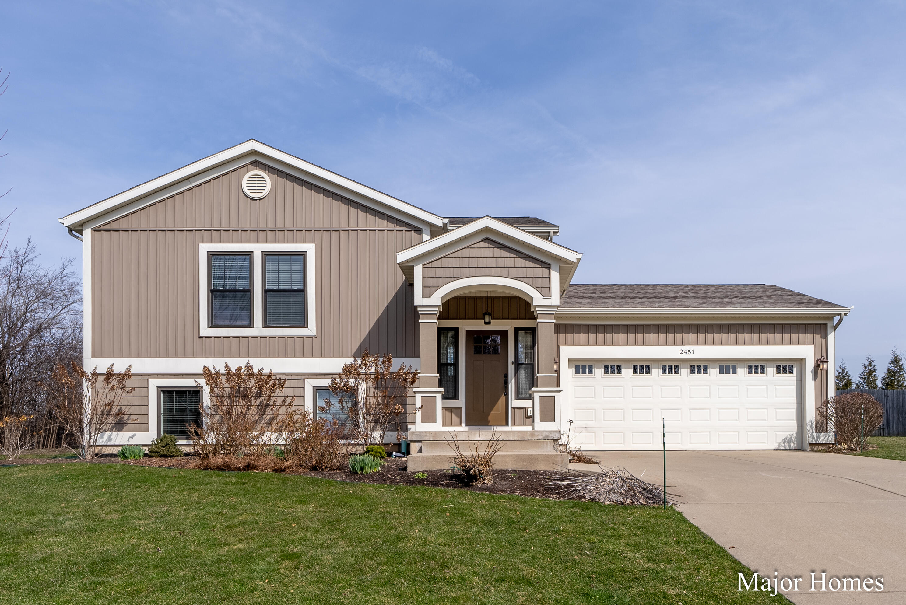 2451 Inverness Road Southeast Grand Rapids, MI 49546 - Photo 1 of 36 DSC00742