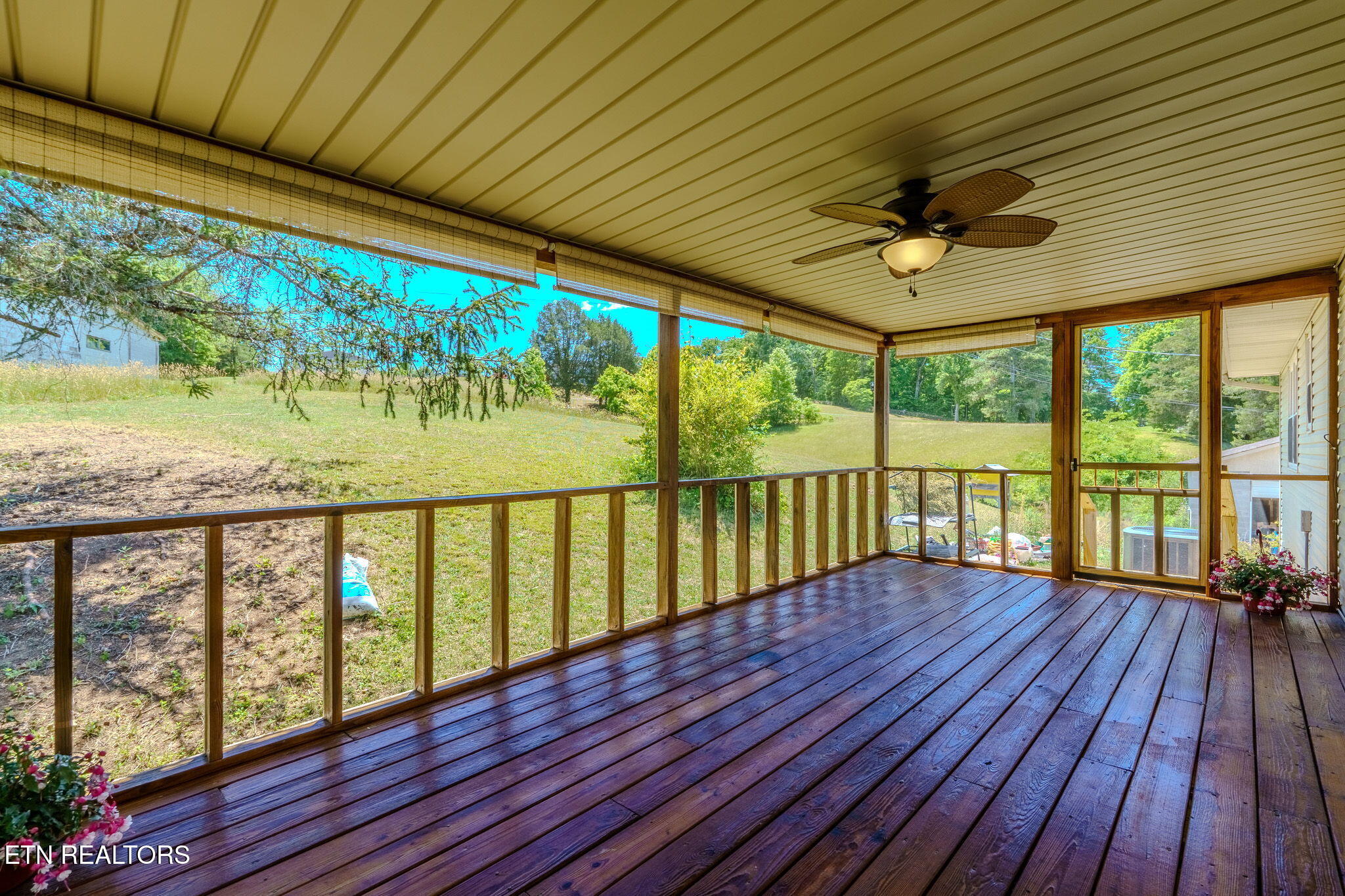 8544 Pedigo Road Powell, TN 37849 - Photo 28 of 35 20-web-or-mls-_DSC8635-HDR