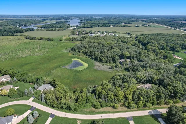 $80,900 | Lt9 Frasier Trail, Waterford, WI 53185