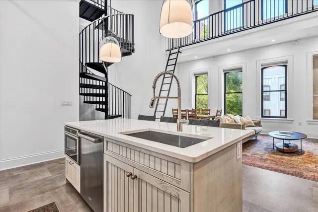 $2,100,000 | 109 Campbell Avenue Southwest, Roanoke, VA 24011