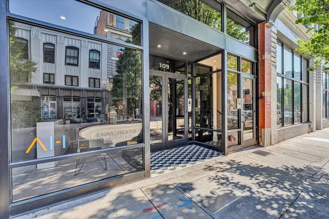 $2,100,000 | 109 Campbell Avenue Southwest, Roanoke, VA 24011