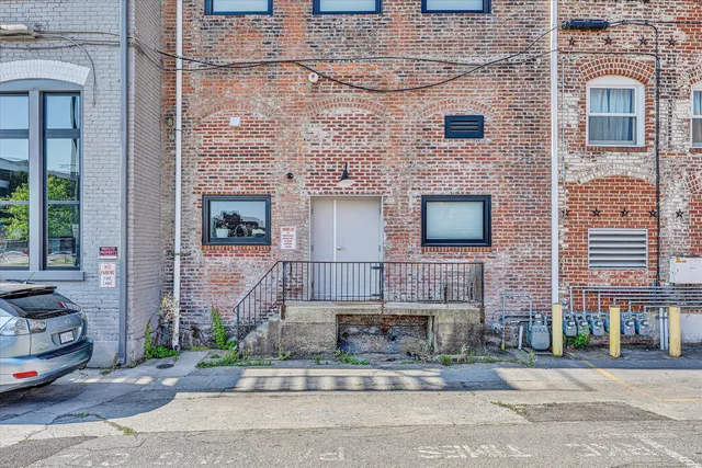 $2,100,000 | 109 Campbell Avenue Southwest, Roanoke, VA 24011