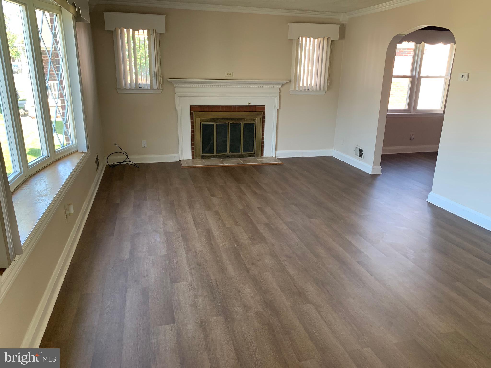 821 Lynvue Road Linthicum Heights, MD 21090 - Photo 3 of 27