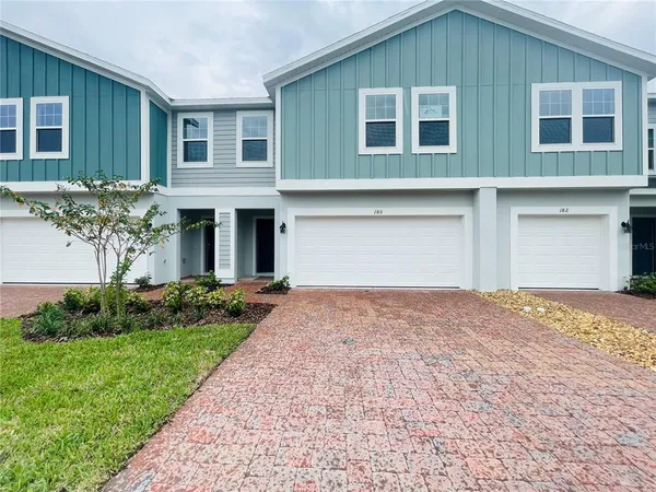 $2,100 | 180 Glass Onion Drive, Howey-in-the-Hills, FL 34737
