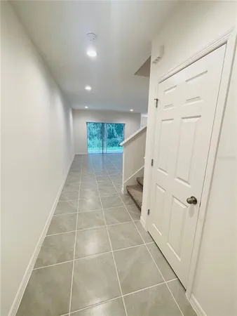 $2,100 | 180 Glass Onion Drive, Howey-in-the-Hills, FL 34737