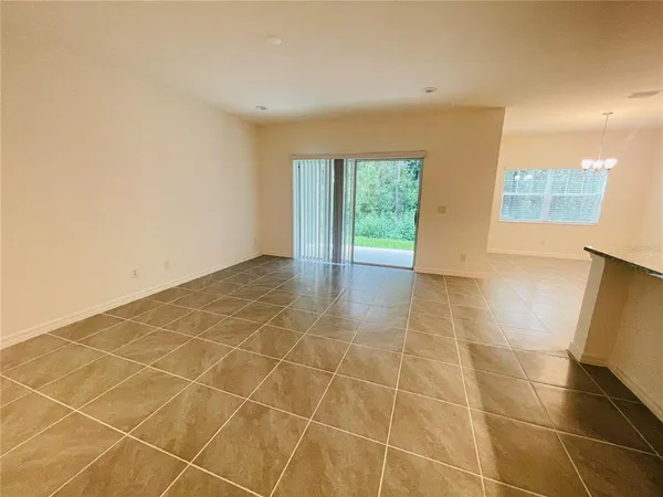 $2,100 | 180 Glass Onion Drive, Howey-in-the-Hills, FL 34737