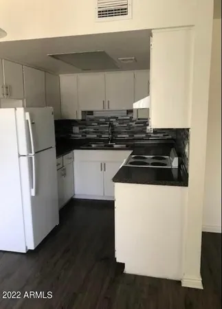 $1,395 | 2021 West Hayward Avenue, Unit 12, Phoenix, AZ 85021