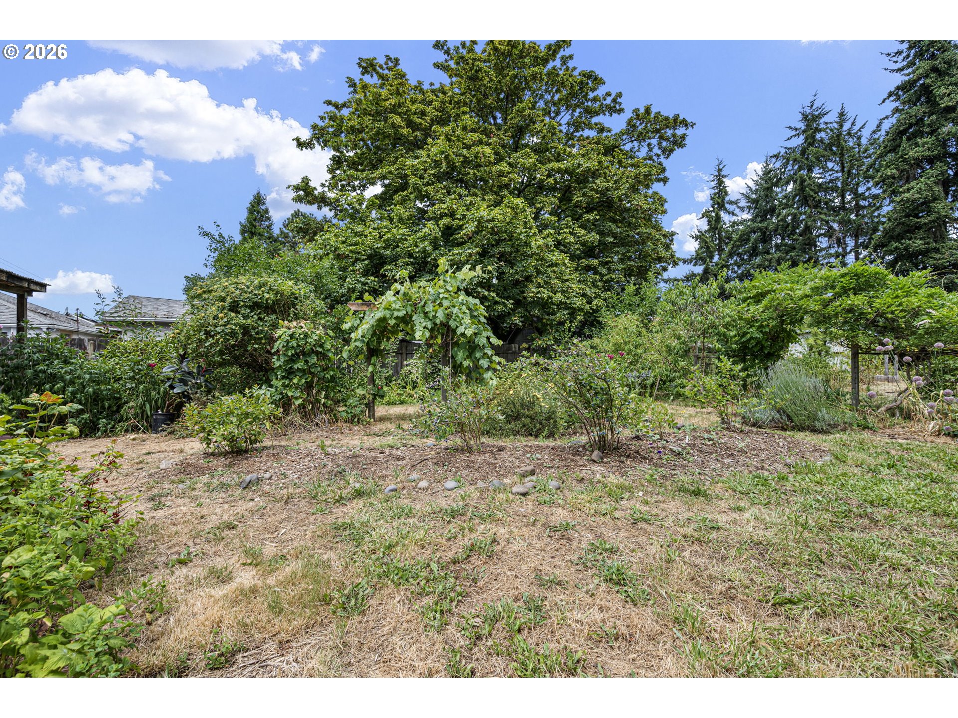 940 West N Street Springfield, OR 97477 - Photo 26 of 38