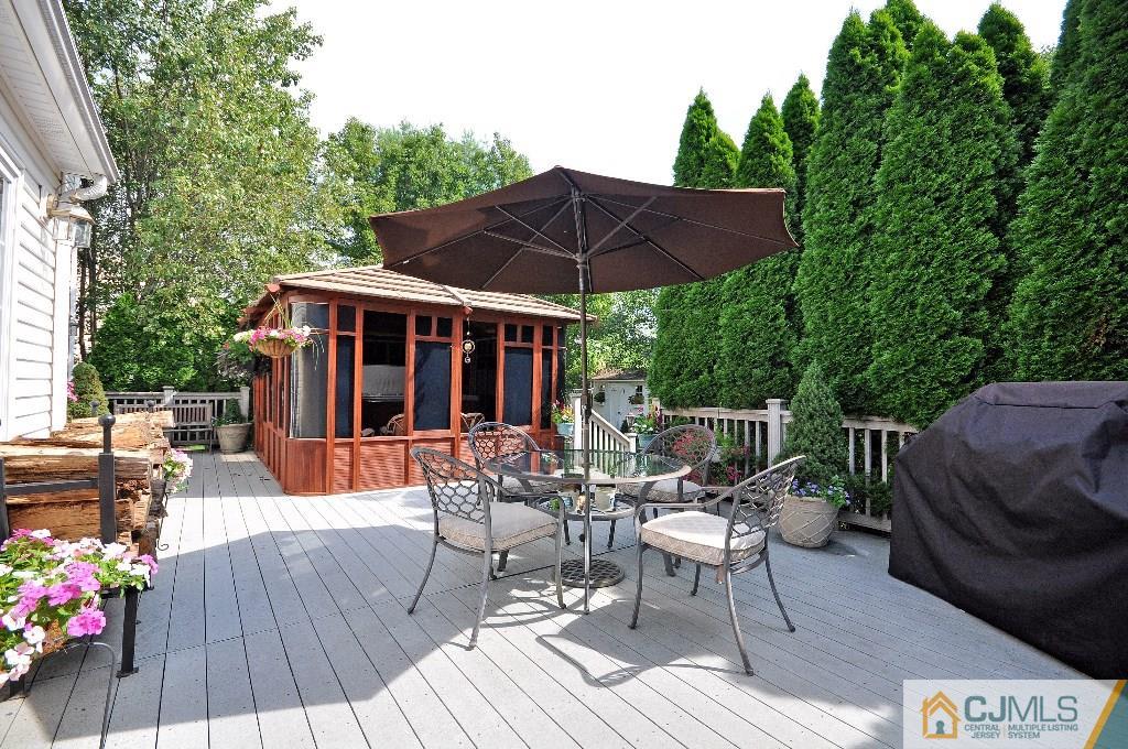 31 La Valencia Road Old Bridge, NJ 08857 - Photo 23 of 25 Gallery Image 23