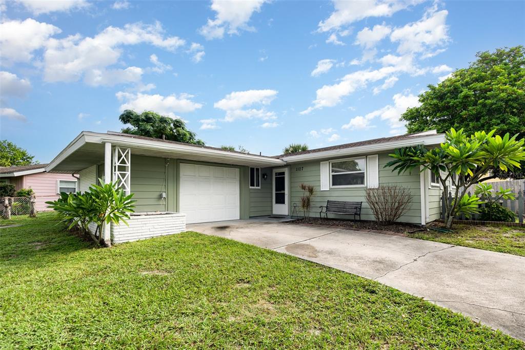 1107 Cable Lane Northeast Palm Bay, FL 32905 - Photo 3 of 17