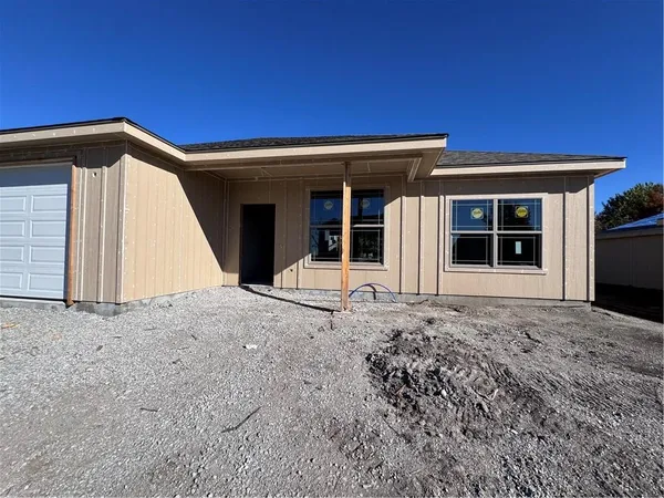 $379,000 | 810 Timberline Drive, Cameron, MO 64429