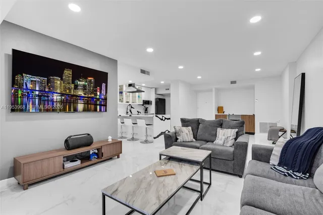 $339,000 | 3800 Hillcrest Drive, Unit 203, Hollywood, FL 33021