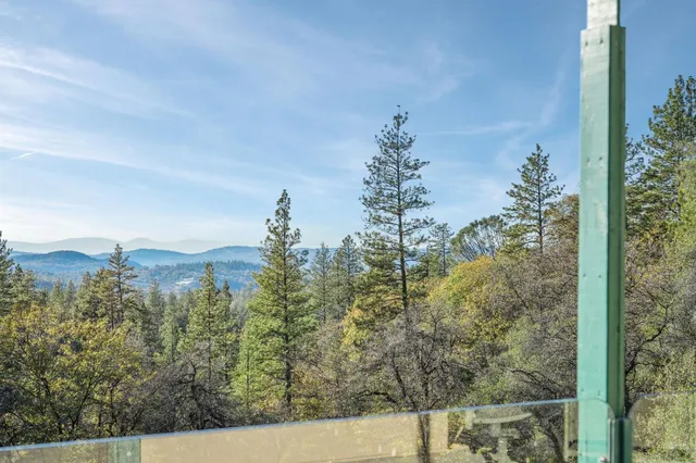 $1,450,000 | 17833 Country Circle, Nevada City, CA 95959