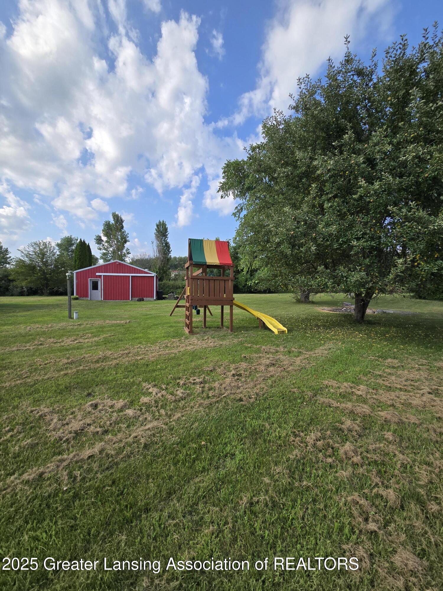 18775 South Bull Run Road Gregory, MI 48137 - Photo 24 of 36 24
