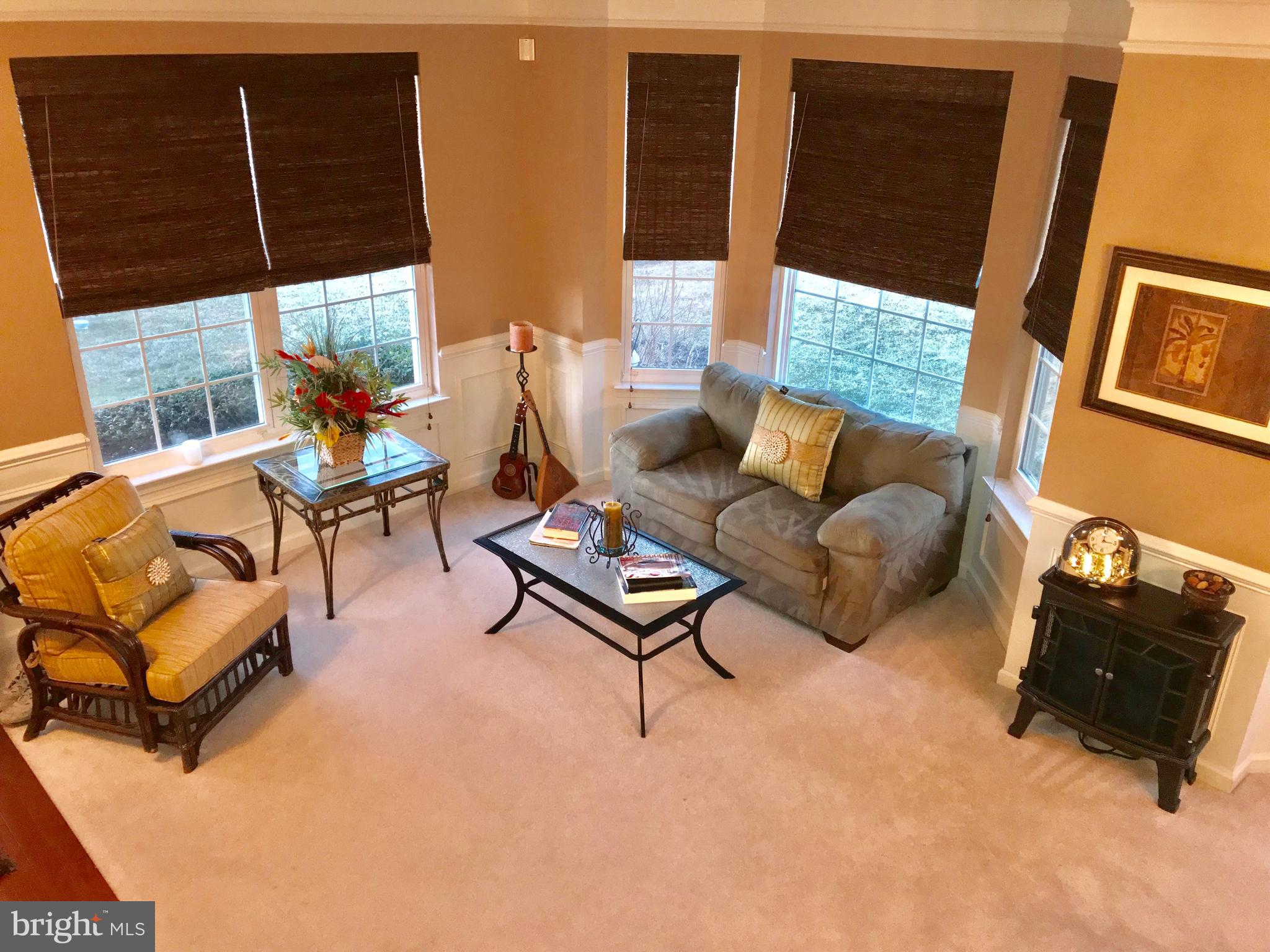 121 Stoyer Road Coatesville, PA 19320 - Photo 5 of 27 Living Room