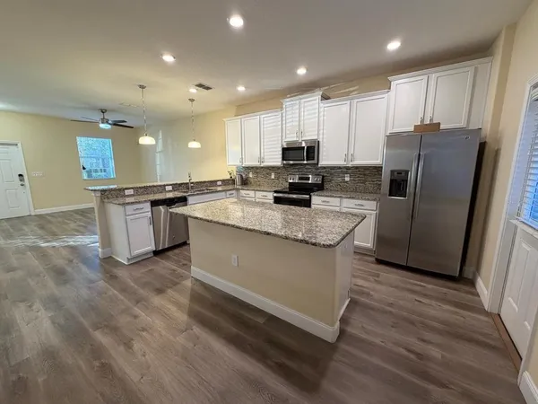 $2,600 | 5637 Water Rose Road, Winter Garden, FL 34787