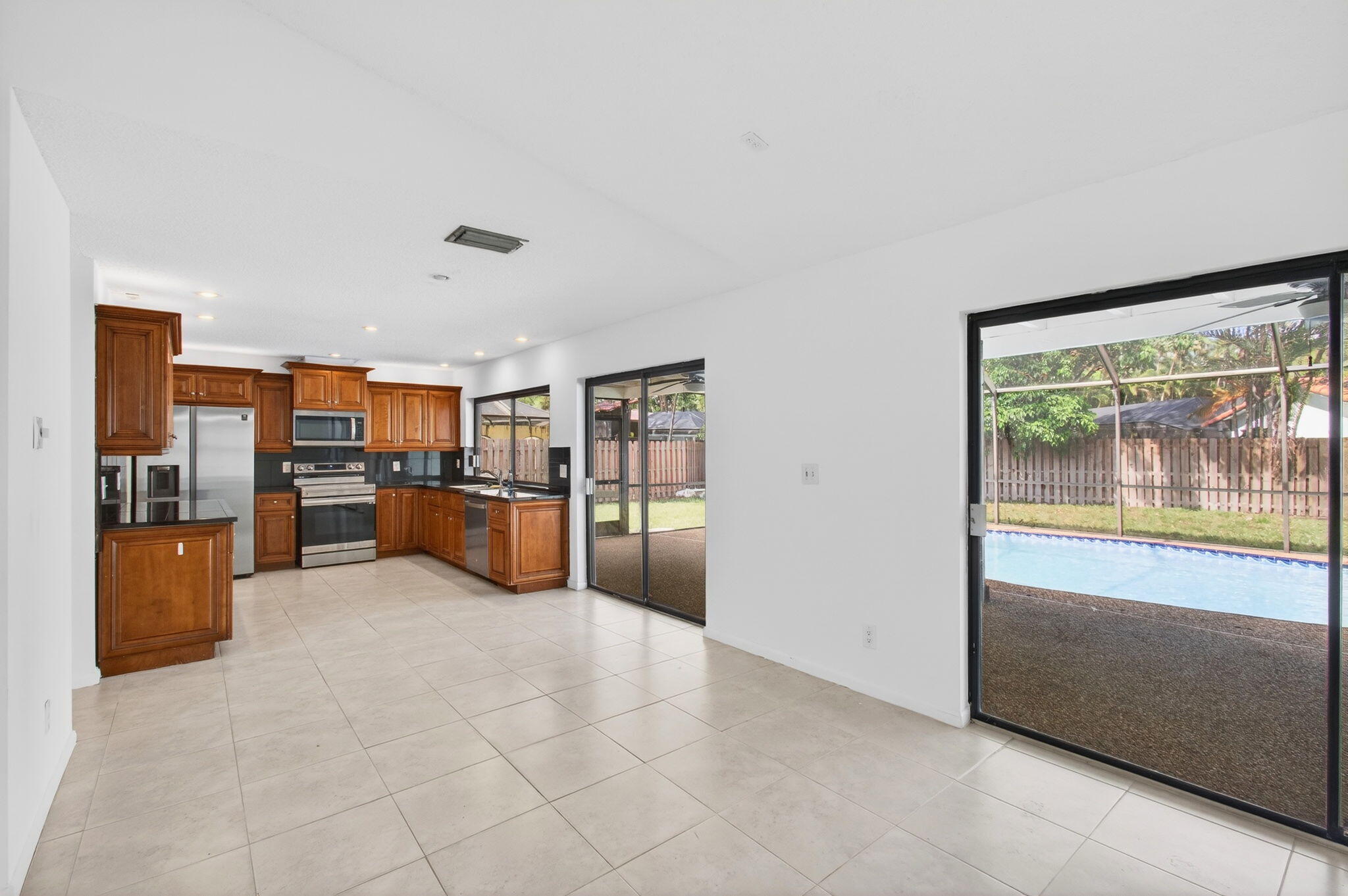 2453 Northwest 26th Circle Boca Raton, FL 33431 - Photo 22 of 88 Eat In Area