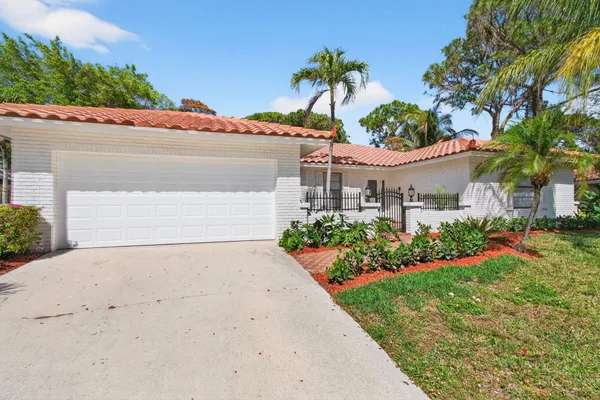$1,235,000 | 2453 Northwest 26th Circle, Boca Raton, FL 33431