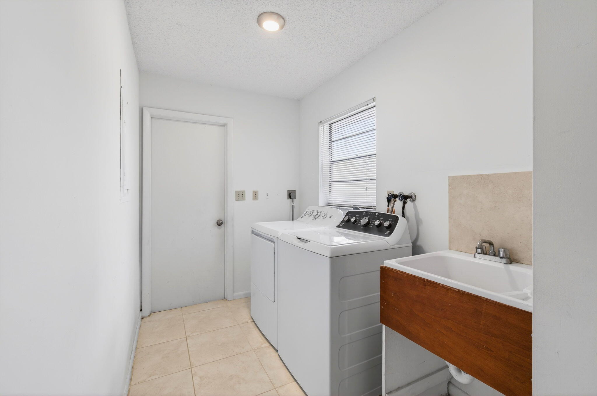 2453 Northwest 26th Circle Boca Raton, FL 33431 - Photo 32 of 88 Utility Room