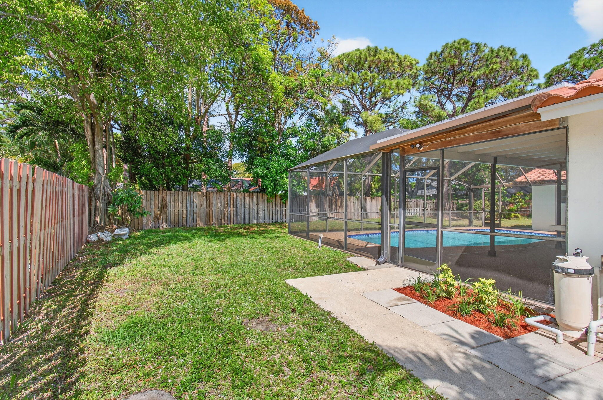 2453 Northwest 26th Circle Boca Raton, FL 33431 - Photo 59 of 88 West Side Yard