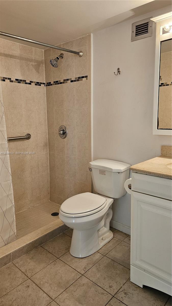 16909 North Bay Road, Unit 217 Sunny Isles Beach, FL 33160 - Photo 12 of 21