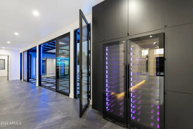 $4,700,000 | 8037 North 7th Avenue, Phoenix, AZ 85021