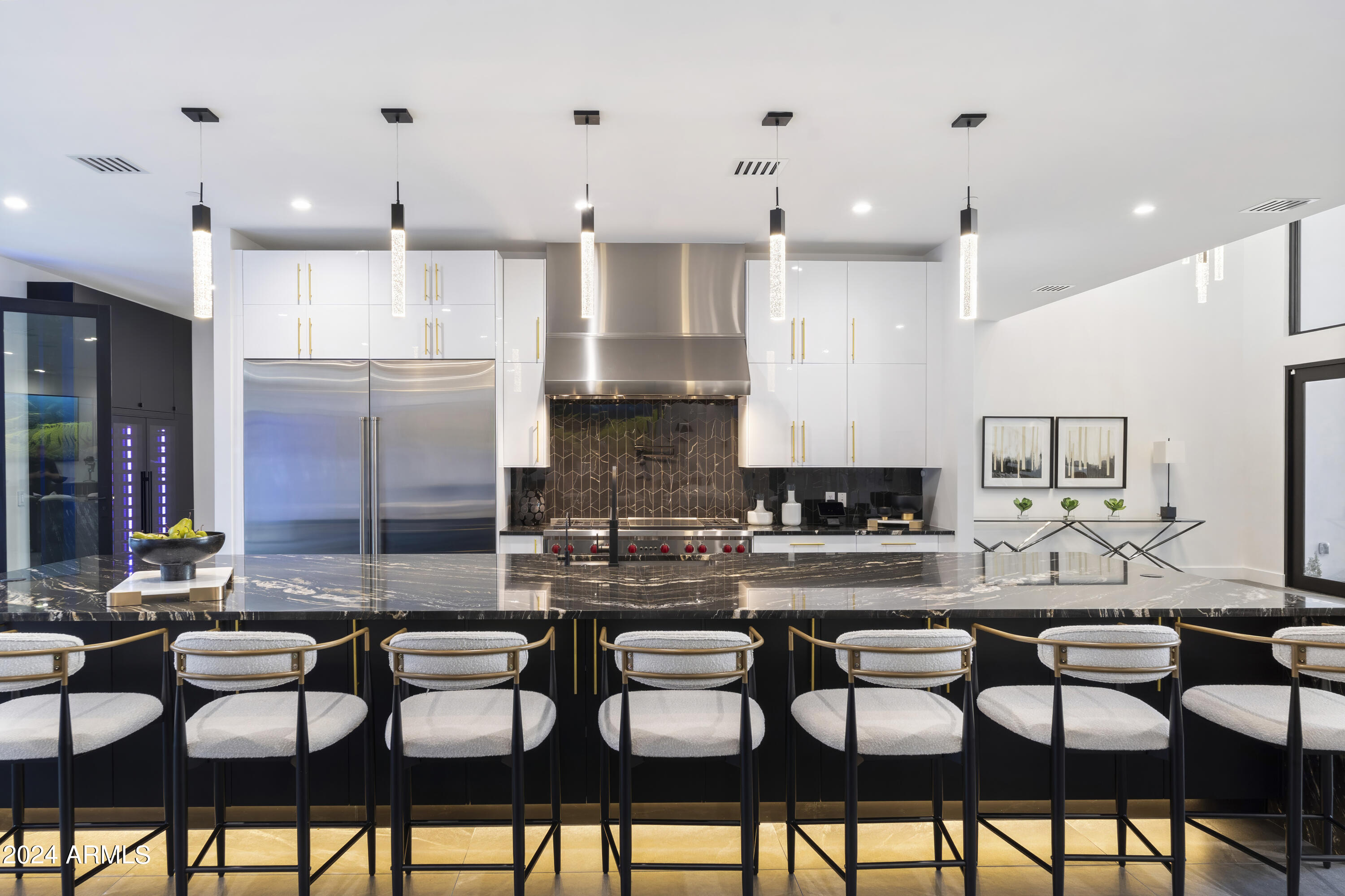 8037 North 7th Avenue Phoenix, AZ 85021 - Photo 14 of 40 a kitchen with granite countertop a table and chairs