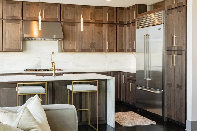 $7,800 | 1616 West End Avenue, Unit 2304, Nashville, TN 37203