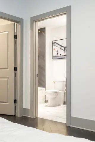 $7,800 | 1616 West End Avenue, Unit 2304, Nashville, TN 37203