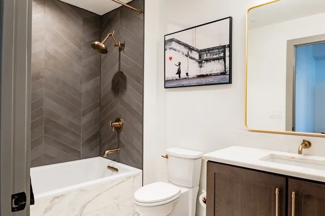 $7,800 | 1616 West End Avenue, Unit 2304, Nashville, TN 37203