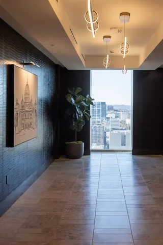 $7,800 | 1616 West End Avenue, Unit 2304, Nashville, TN 37203