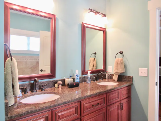 $2,300 | 265 East Maine Avenue, Southern Pines, NC 28387