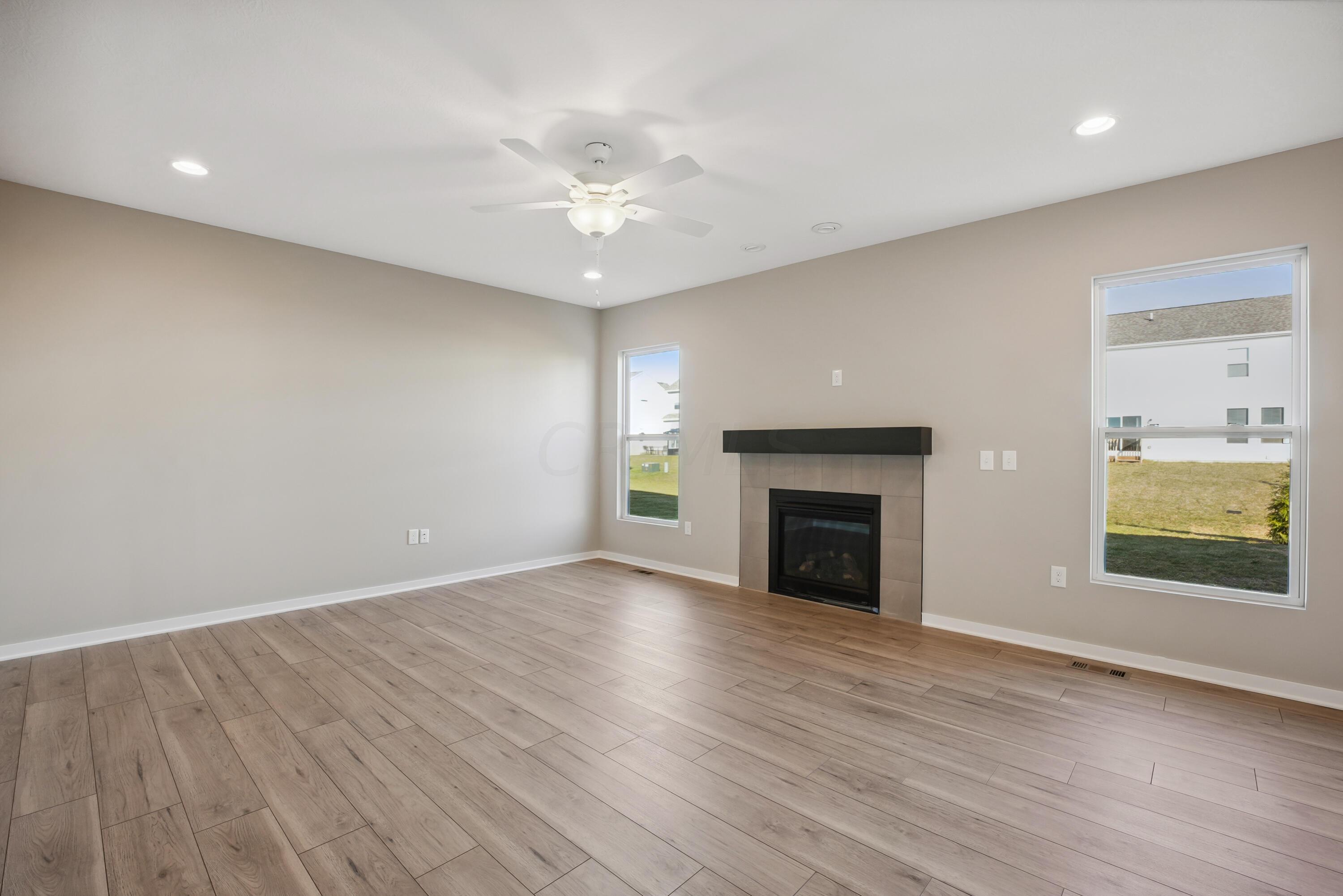 7220 Ribault Drive Northwest Pickerington, OH 43147 - Photo 13 of 31 Living Room