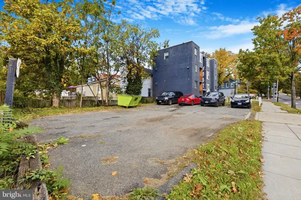 $649,000 | 4001 1st Street Southeast, Washington, DC 20032