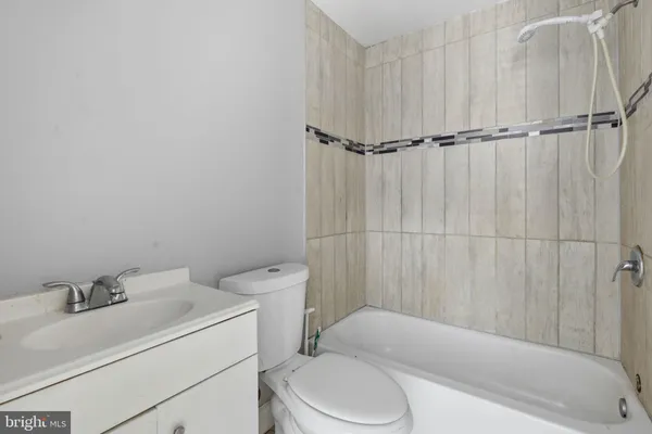 $649,000 | 4001 1st Street Southeast, Washington, DC 20032