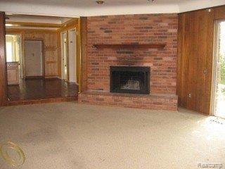 1995 Broadstone Road Grosse Pointe, MI 48236 - Photo 4 of 5 Living Room