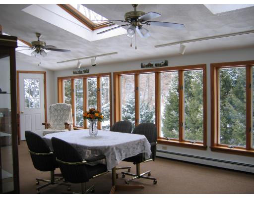 34 Berkeley Road North Andover, MA 01845 - Photo 11 of 19 Gallery Image 11