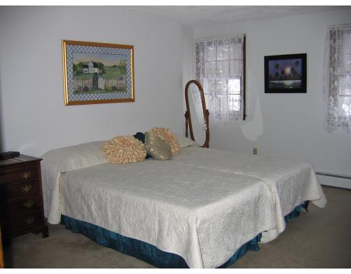 34 Berkeley Road North Andover, MA 01845 - Photo 15 of 19 Gallery Image 15