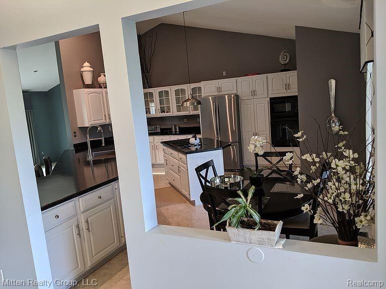 50485 Altman Road Chesterfield, MI 48047 - Photo 3 of 6
