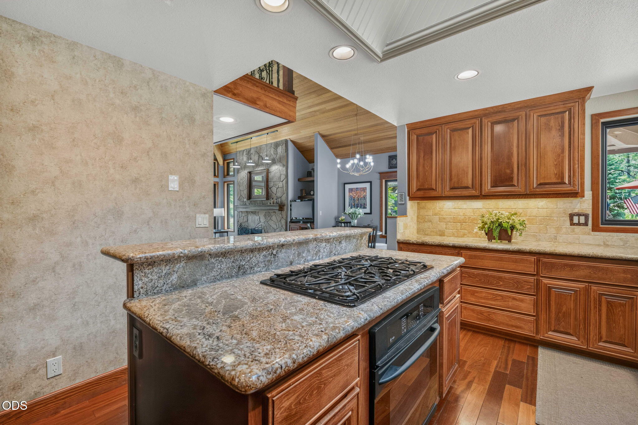 57785 Ribes Lane, Unit 4 Sunriver, OR 97707 - Photo 24 of 75