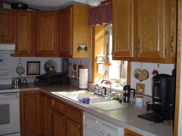 9673 North County Road Springport, IN 47386 - Photo 2 of 9